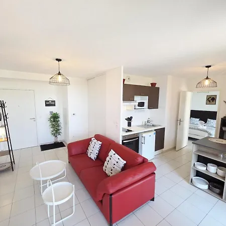 Lägenhet T2 Avec Grande Terrasse